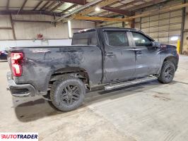 Chevrolet Silverado 2021 5