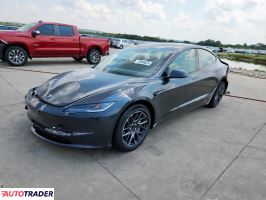 Tesla Model 3 2025