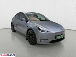 Tesla Model Y 2023 534 KM