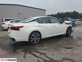 Nissan Altima 2021 2