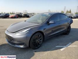 Tesla Model 3 2022