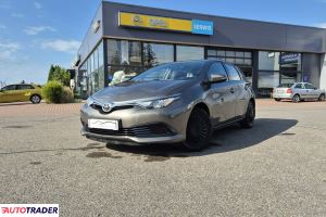 Toyota Auris 2018 1.6 132 KM