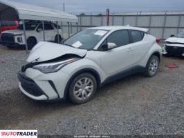 Toyota C-HR 2021 2 Toyota C-HR 2021 2