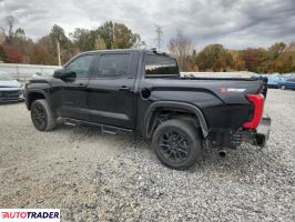 Toyota Tundra 2022 3