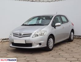 Toyota Auris 2013 1.3 97 KM