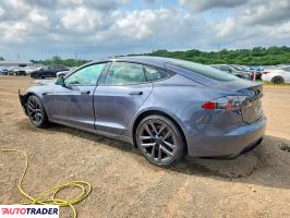 Tesla Model S 2022