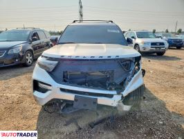 Ford Explorer 2021 3