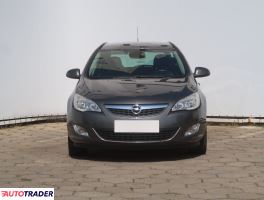 Opel Astra 2011 1.4 138 KM