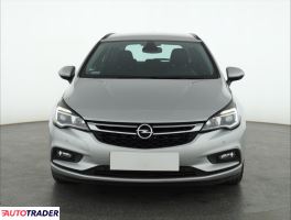 Opel Astra 2017 1.4 123 KM
