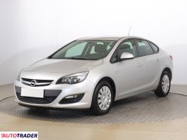 Opel Astra 2013 1.4 99 KM