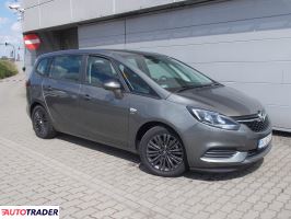 Opel Zafira 2019 1.6 136 KM