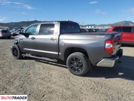 Toyota Tundra 2021 5