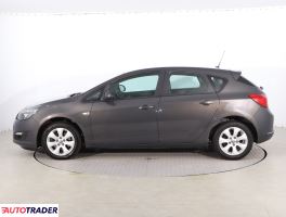 Opel Astra 2015 1.6 108 KM