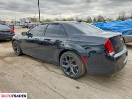 Chrysler 300C 2022 3