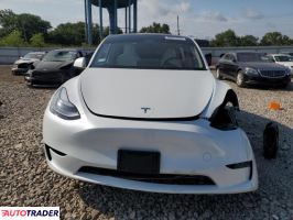 Tesla Model Y 2024 Tesla Model Y 2024