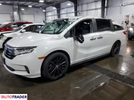 Honda Odyssey 2021 3