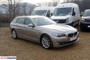 BMW 530 2011 3.0 258 KM