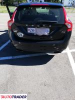 Volvo V60 2016 2.0 197 KM