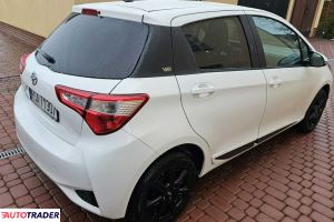 Toyota Yaris 2020 1.5 111 KM