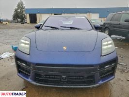 Porsche Panamera 2025 4