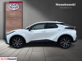 Toyota C-HR 2024 2.0 197 KM