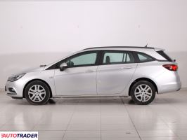 Opel Astra 2017 1.6 108 KM