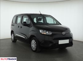 Toyota Pozostałe 2021 1.5 100 KM