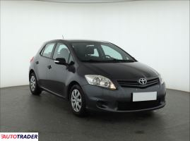 Toyota Auris 2011 1.4 88 KM