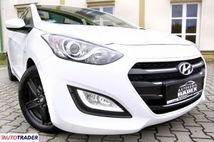 Hyundai i30 2015 1.6 110 KM